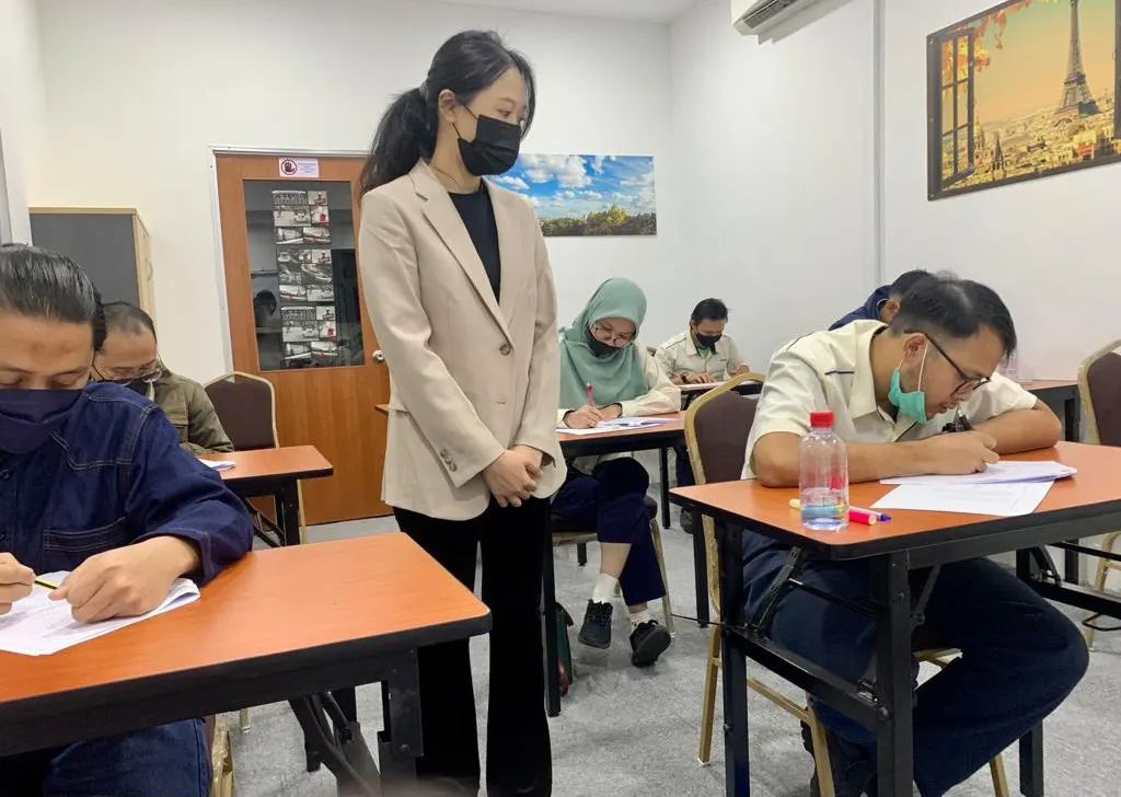MYTEACHER 1